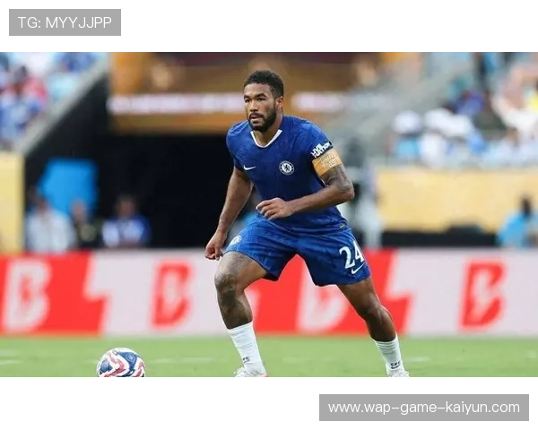 切尔西里斯詹姆斯后点飞身铲射破门全场高呼——一个夜晚的城市记忆